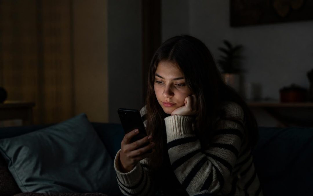 Social Media Mental Health: The Surprising Truth About Your Anxiety